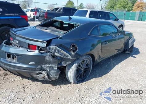 2013 Chevrolet Camaro Ls z USA, uszkodzony, nr VIN 2G1FA1E35D9156989